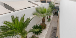 Resale - Villa - Los Montesinos