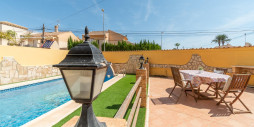 Resale - Villa - Orihuela Costa - La Florida