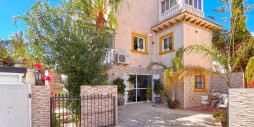 Resale - Villa - Orihuela Costa - La Zenia