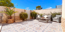 Resale - Villa - Orihuela Costa - La Zenia