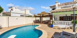 Resale - Villa - Orihuela Costa - La Zenia