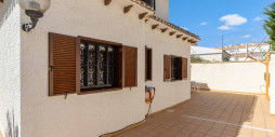 Resale - Villa - Orihuela Costa - La Zenia