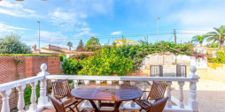 Resale - Villa - Orihuela Costa - Las Mimosas