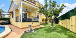 Resale - Villa - Orihuela Costa - Los Dolses