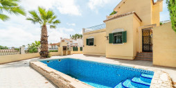 Resale - Villa - Orihuela Costa - Villamartín-Las Filipinas