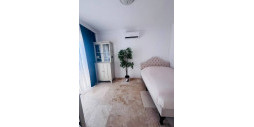 Resale - Villa - Orihuela Costa - Villamartín