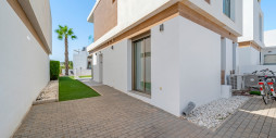 Resale - Villa - Orihuela Costa - Villamartín