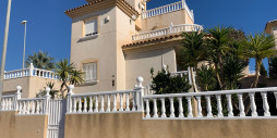 Resale - Villa - Orihuela Costa - Villamartin