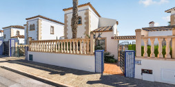 Resale - Villa - Orihuela Costa - Villamartín