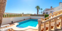 Resale - Villa - Orihuela Costa - Villamartín