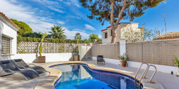 Resale - Villa - Orihuela Costa