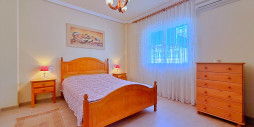 Resale - Villa - Orihuela Costa