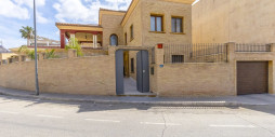 Resale - Villa - Orihuela