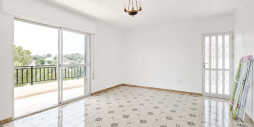 Resale - Villa - Pinar de Campoverde