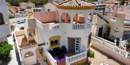 Resale - Villa - Pinar de Campoverde