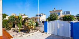 Resale - Villa - Pinar de Campoverde