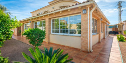 Resale - Villa - Torrevieja - El chaparral