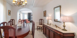 Resale - Villa - Torrevieja - La Mata