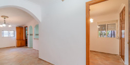 Resale - Villa - Torrevieja - Los altos