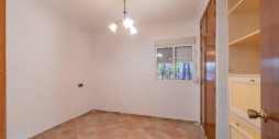 Resale - Villa - Torrevieja - Los altos