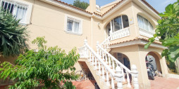 Resale - Villa - Torrevieja - Los Balcones - Los Altos del Edén