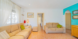 Resale - Villa - Torrevieja - Punta Prima