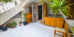 Resale - Villa - Torrevieja - Torrevieja Centro