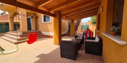 Resale - Villa - Torrevieja - Torrevieja Centro