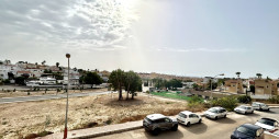 Resale - Villa - Villamartín - Blue Lagoon