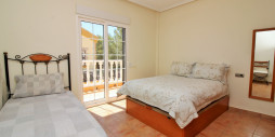 Resale - Villa - Villamartin - Los Dolses