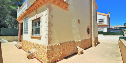 Resale - Villa - Villamartin - Los Dolses