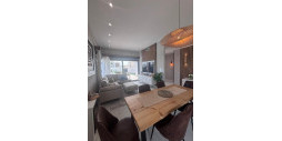 Resale - Villa - Villamartín - PAU 8