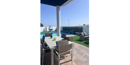 Resale - Villa - Villamartín - PAU 8
