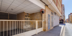 Reventa - Apartamento / piso - Torrevieja - Centro - Muelle Pesquero