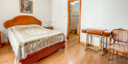 Reventa - Apartamento / piso - Torrevieja - El Acequión - Los Náufragos