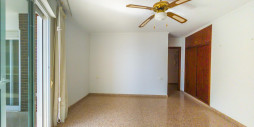 Reventa - Apartamento / piso - Torrevieja - La Mata pueblo