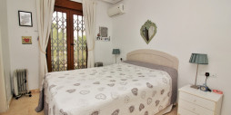 Reventa - Apartamento / piso - Villamartin - PAU 8