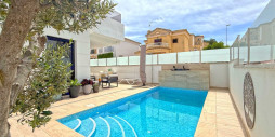 Reventa - Chalet - Orihuela Costa - Villamartín