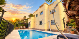 Reventa - Chalet - Orihuela Costa - Villamartin