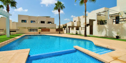 Reventa - Chalet - Villamartín - PAU 8