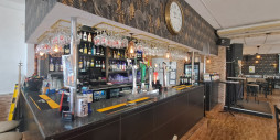 Reventa - Comercial - Villamartín - Orihuela Costa