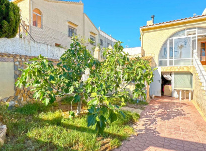 Semi Detached Villa - Återförsäljning - Torrevieja - Los Balcones - Los Altos del Edén