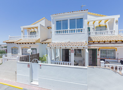 Townhouse - Resale - Los Altos - Los Altos