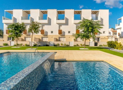Townhouse - Resale - Torrevieja - 2023T04