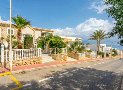 Townhouse - Resale - Torrevieja - 2024T03