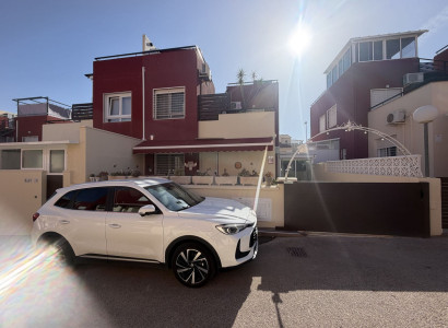 Villa - Återförsäljning - Alicante - Alicante Centro