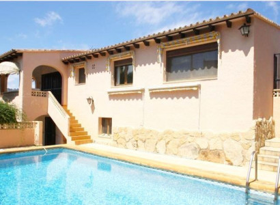 Villa - Återförsäljning - Benissa - Benissa Centro