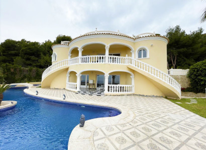 Villa - Återförsäljning - Calpe - Calpe Centro