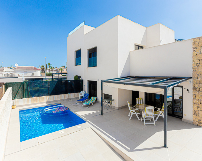 Villa · Återförsäljning · Ciudad Quesada · Doña Pepa