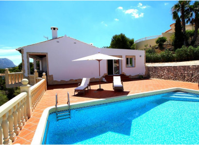 Villa - Återförsäljning - Denia - La Sella Golf